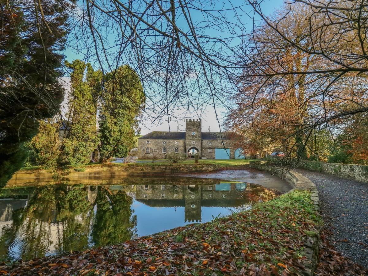 فيلا The Old Carriage Court Kidwelly المظهر الخارجي الصورة